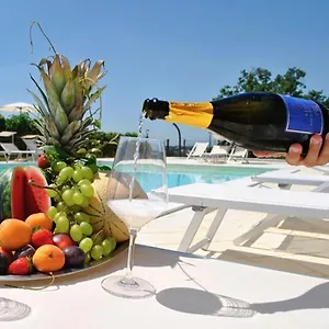 Tenuta San Leone , Valeggio sul Mincio Italia